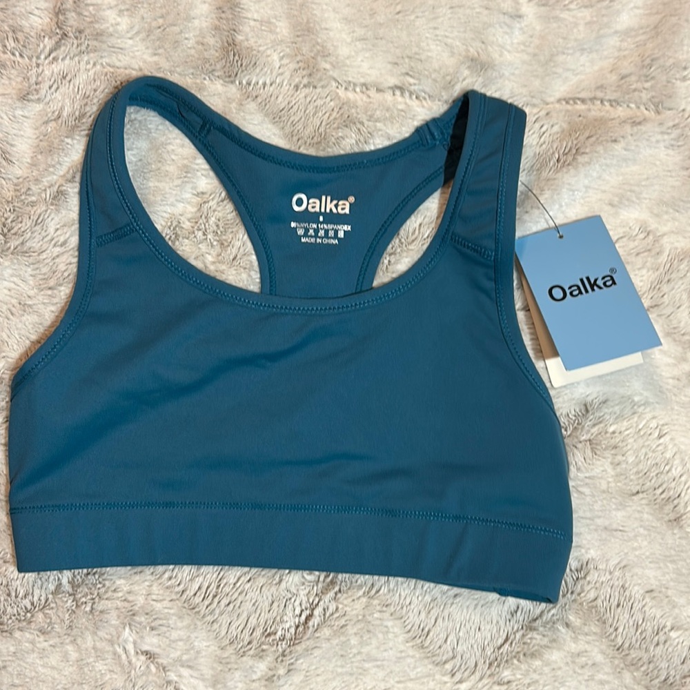 Oalka Women’s Sports Bra Size Small A-B-C NWT